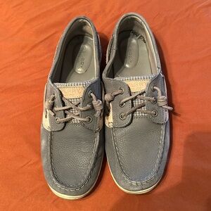 Women’s gray sperrys. Size 8.5